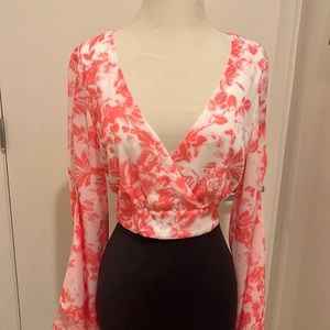 Flowy crop top from Showpo. Size medium